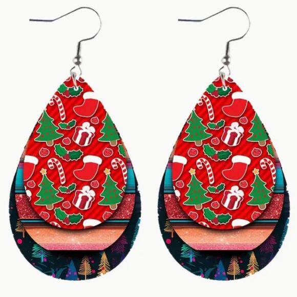 Set of 2 Christmas Teardrop Reversible PU Leather Hook Earrings C2, New! - Picture 1 of 3